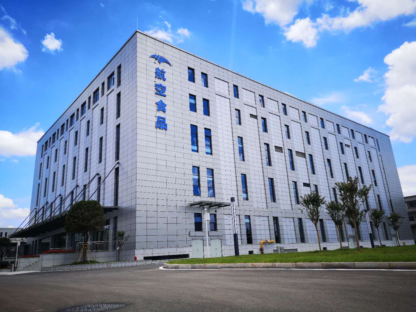 配图三.jpg 配图三.jpg